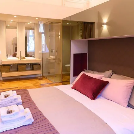 Savoia Suites Torino-3